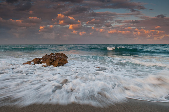 Rising Tide at Coral Cove Park